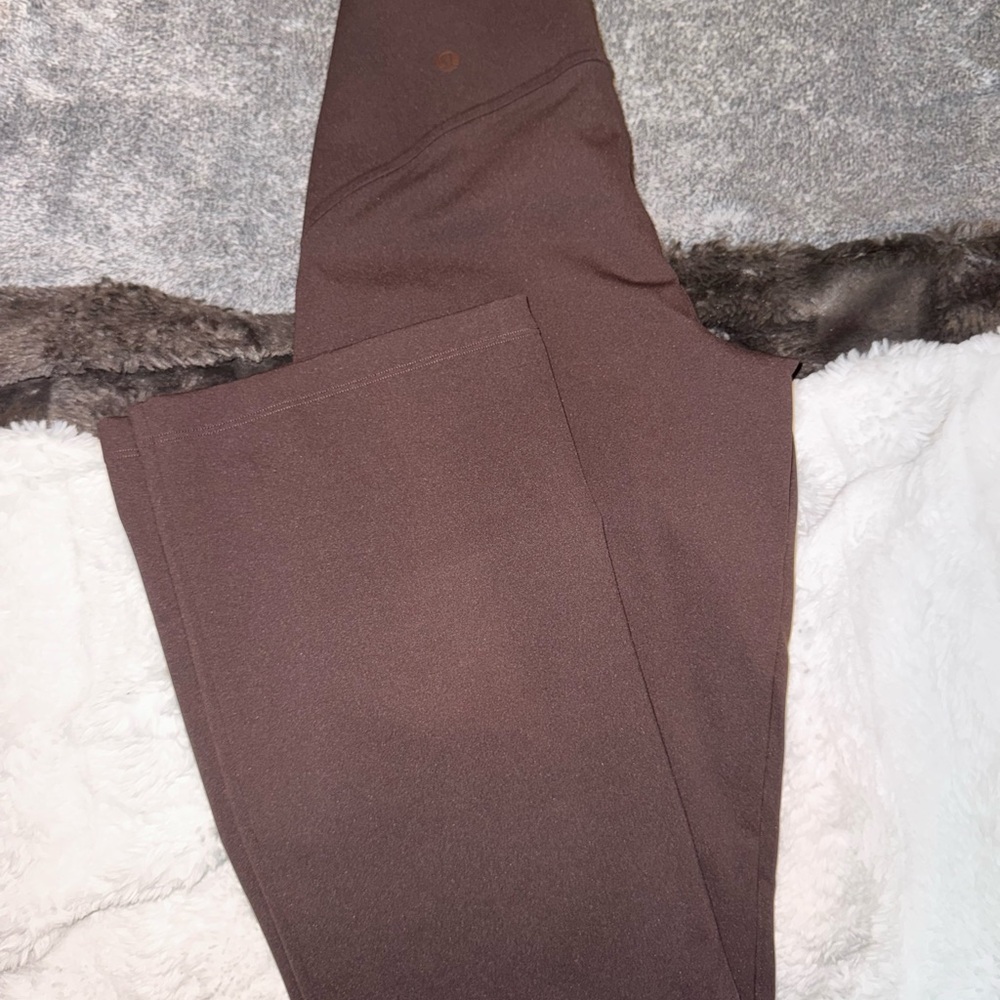 Lululemon smooth fit pull on high rise pants size 4